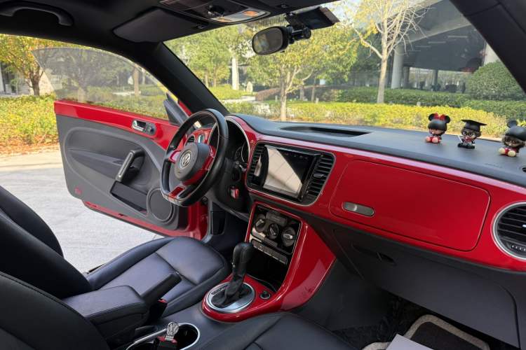 Used Volkswagen Beetle 2018 180TSI Shangle Model
