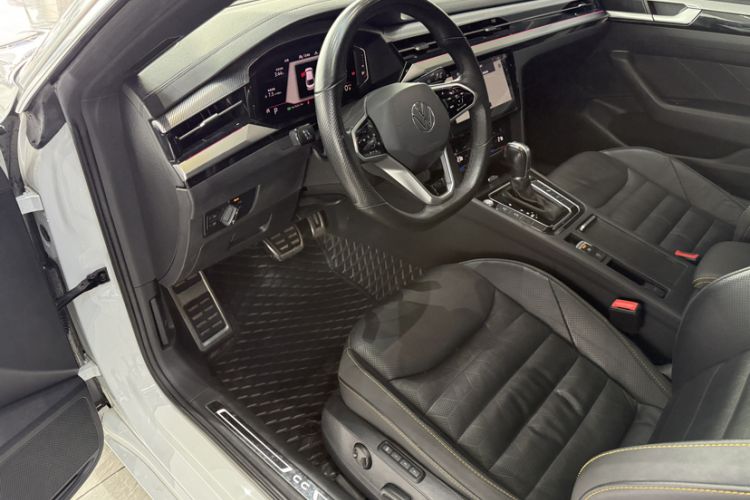 Used Volkswagen FAW-Volkswagen CC 2021 380TSI Striking Edition
