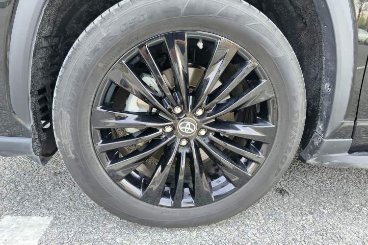 Used Toyota Highlander 2023 2.5L Smart Electric Hybrid Dual-Engine 4x4 Knight Edition 7 Seats