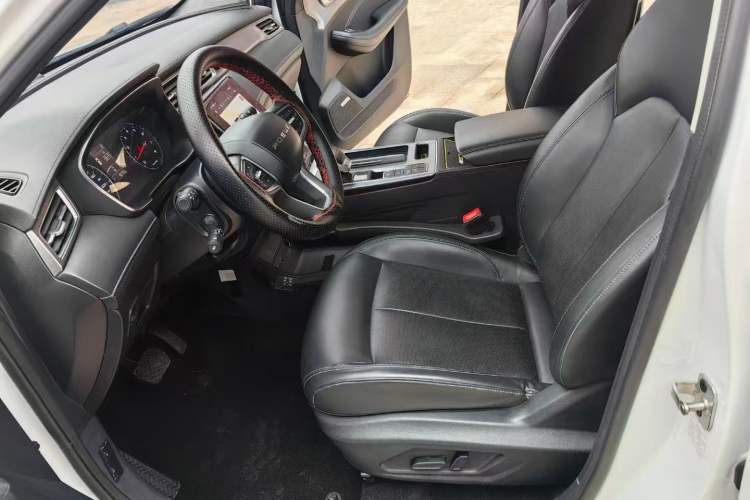 Used Roewe RX5 2020 PLUS 300TGI Automatic Ali National Style Luxury Edition
