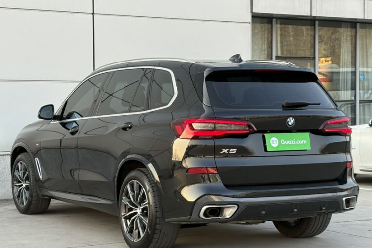 Used BMW X5 2022 Restyled xDrive 30Li Luxury Version M Sport Package