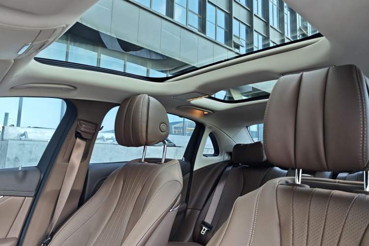 Used Mercedes-Benz E-Class 2023 Updated E 300 L Luxury Edition
