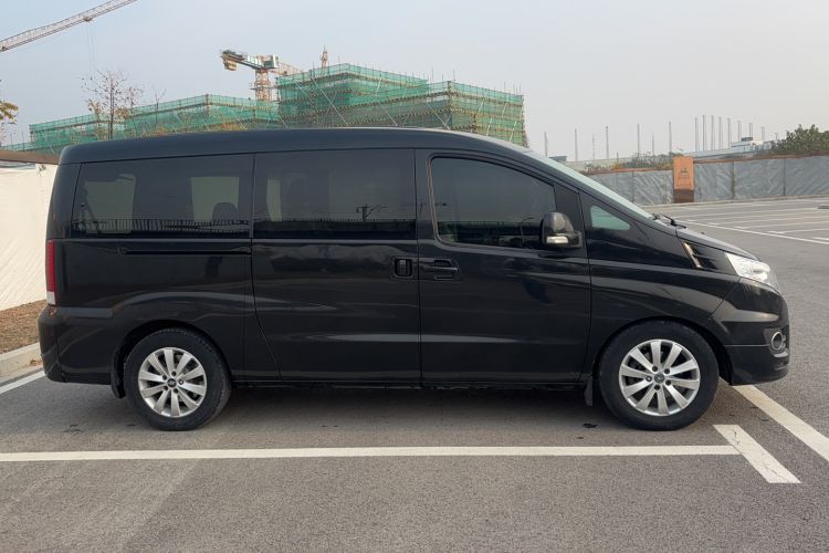 Used  Refine M5 2013 2.0T Gasoline Automatic Business Edition
