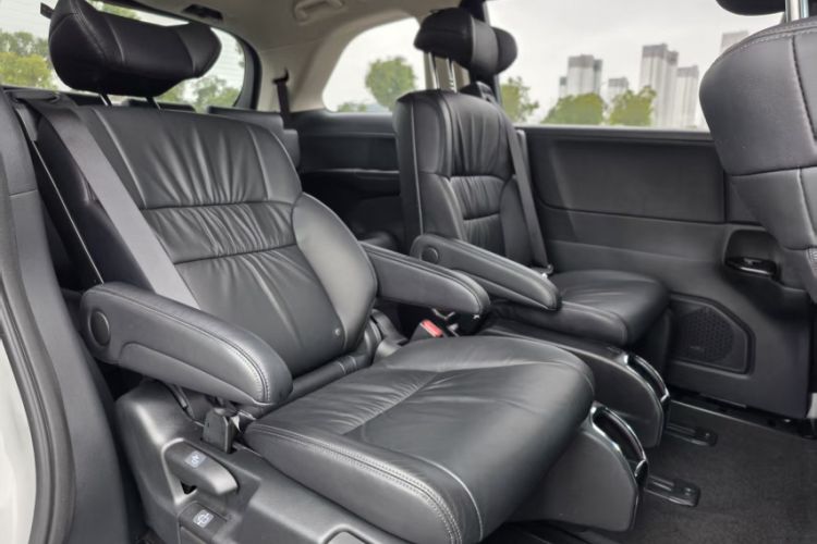 Used Honda Odyssey 2024 2.0L eHEV Sharp·Leading Edition