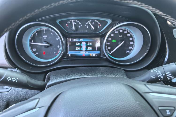 Used Buick Envision 2017 20T Two-Wheel Drive Luxury Model
