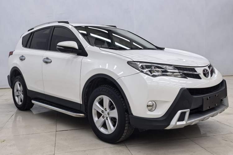 Used Toyota RAV4 2013 2.0L CVT Two-Wheel Drive Urban Edition
