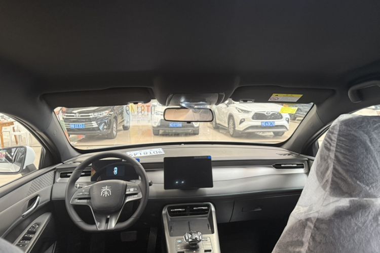 Used BYD Qin PLUS 2025 DM-i Smart Drive 55KM Leading Model
