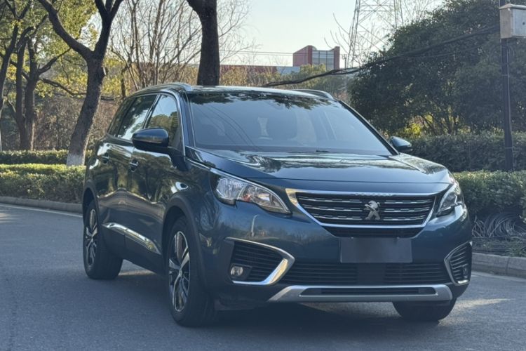 Used Peugeot 5008 2017 380THP 7-Seater Elite Edition