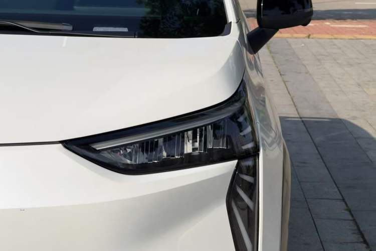 Used AION Y 2022 70 Intelligent Edition Lithium Iron Phosphate
