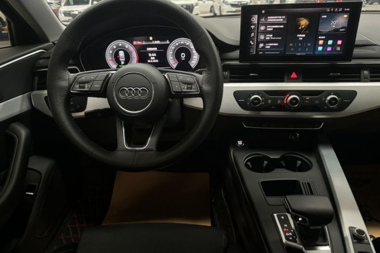 Used Audi A4L 2022 40 TFSI Fashion Dynamic Model
