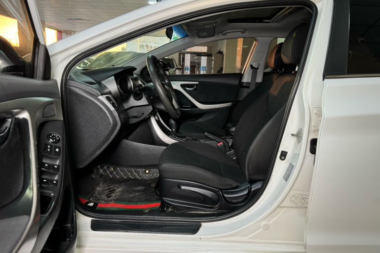 Used Hyundai Elantra 2013 1.6L Automatic Leading Model