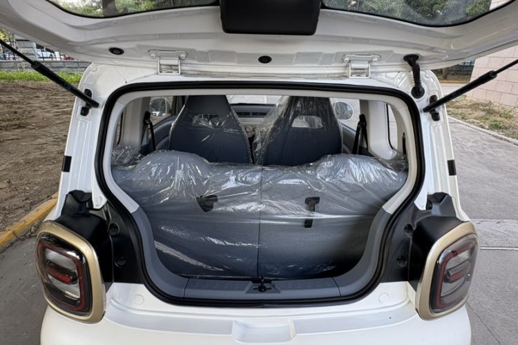 Used Bestune Pony 2025 222km Lightning Horse
