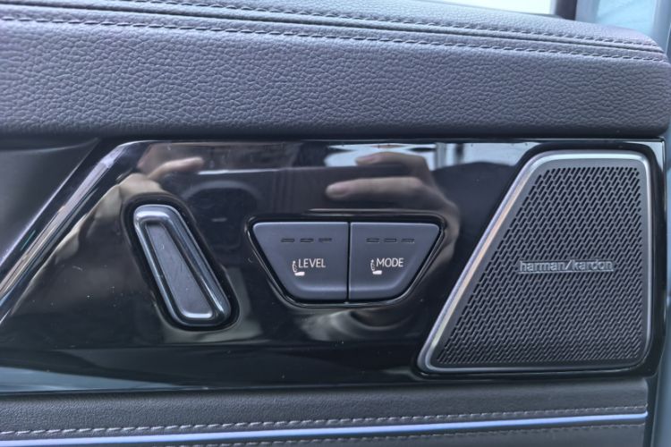 Used Volkswagen Passat 2025 Pro 380TSI Starry Dragon Luxury Edition