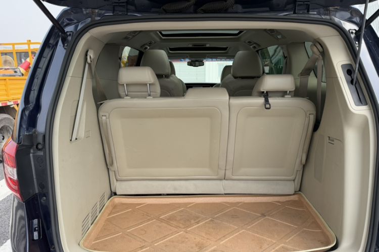 Used Buick GL8 2014 3.0L GT Luxury Business Haoya Edition