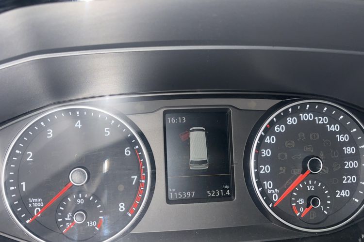 Used Volkswagen Multivan 2018 2.0 TSI Two-Wheel-Drive Luxury Edition 7 Seats
