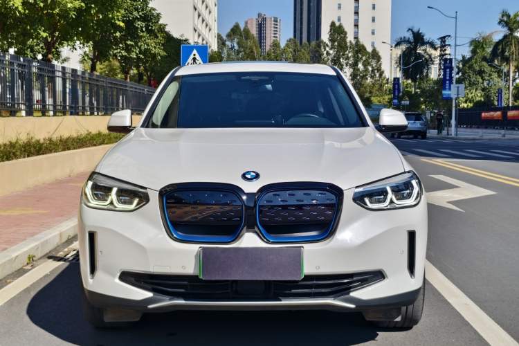 Used BMW iX3 2021 Updated Leading Edition
