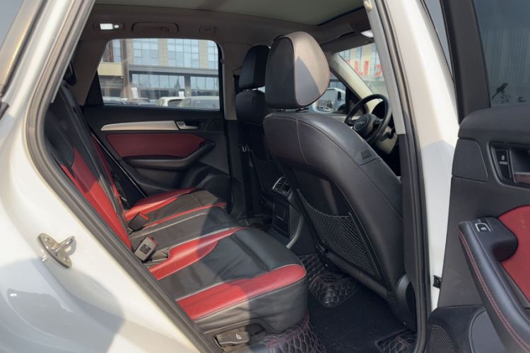 Used Audi Q5 2017 Plus 40 TFSI Technology Model
