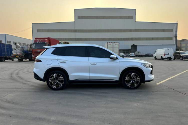 Used BYD Song Pro New Energy 2023 Champion Edition DM-i 110KM Excellence Model
