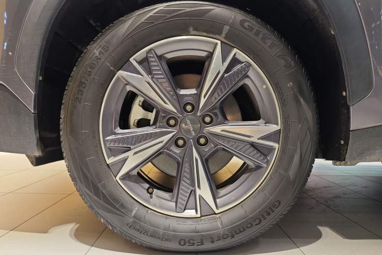 Used JETOUR Dashing 2024 1.5T DCT Starlight Shine Pro Edition
