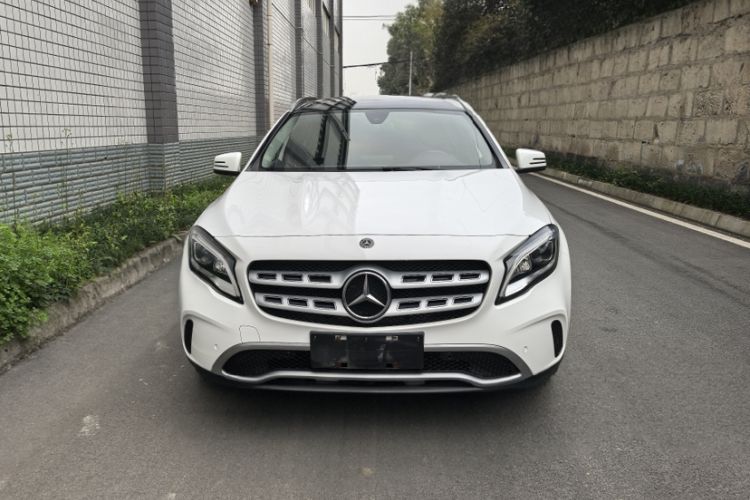 Used Mercedes-Benz GLA 2017 GLA 200 Fashion Model
