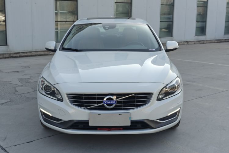 Used Volvo S60 2015 S60L T5 Intelligent Drive Edition
