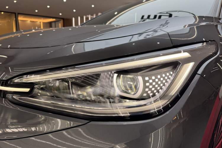 Used Volkswagen ID.4 X 2023 Smart Enjoyment Long-Range Version
