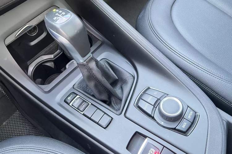 Used BMW X1 2018 sDrive20Li Leading Model
