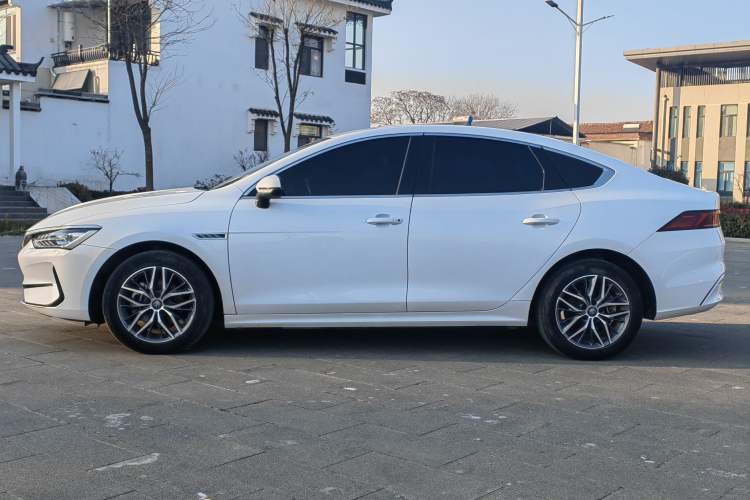 Used BYD Qin PLUS 2023 Champion Edition EV 510KM Leading Model