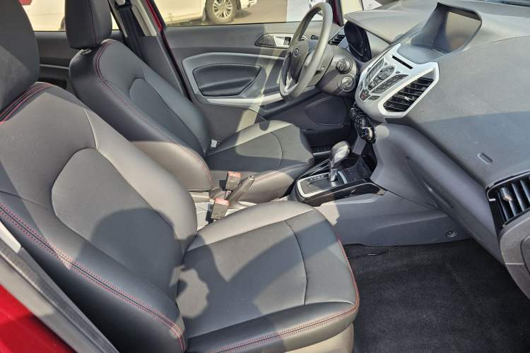 Used Ford EcoSport 2013 1.5L Automatic Fashion Model
