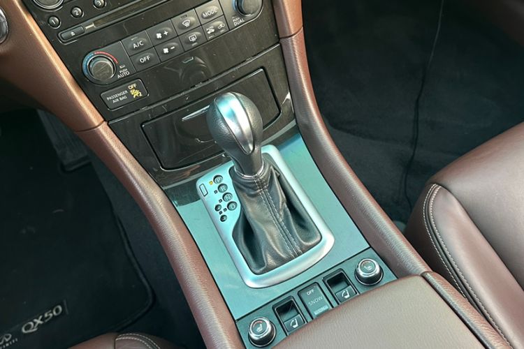 Used Infiniti QX50 2015 2.5L Enjoyment Edition
