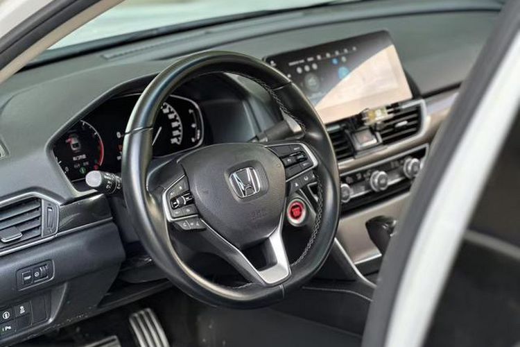 Used Honda Accord 2022 260TURBO Phantom Night · Prestige Edition
