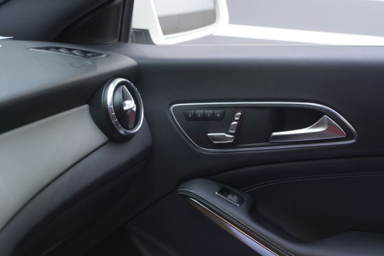 Used Mercedes-Benz CLA 2017 Facelifted CLA 200 Stylish Edition
