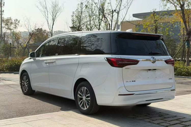 Used Buick GL8 2021 ES Land Cruiser 653T Luxury Edition