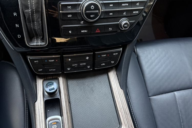 Used GAC Trumpchi M8 2018 320T Luxury Edition
