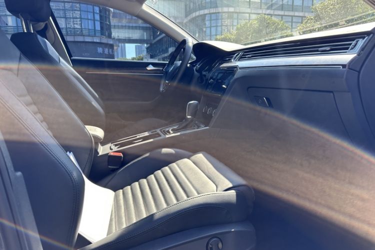 Used Volkswagen Magotan 2019 330TSI DSG Luxury Model China V Standard
