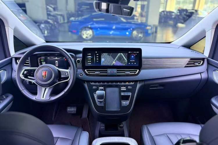Used Hongqi HQ9 2023 2.0T Smart Connect Flagship Edition