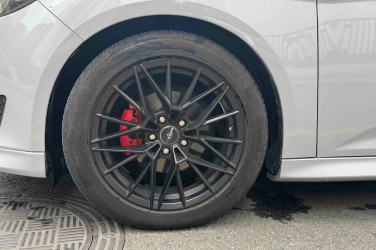 Used Ford Focus 2018 Hatchback Classic EcoBoost 180 Automatic Sport Edition
