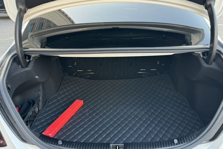 Used Mercedes-Benz C-Class 2021 C 200 L Fashion Edition Sport Version
