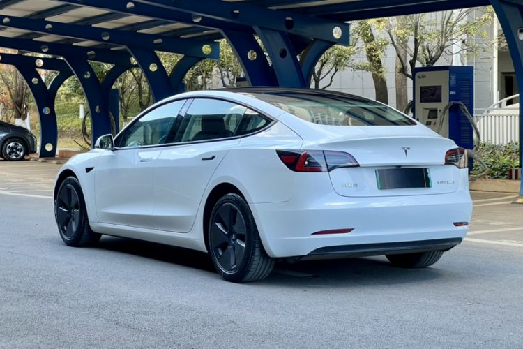 Used Tesla Model 3 2022 Rear-Wheel-Drive Version