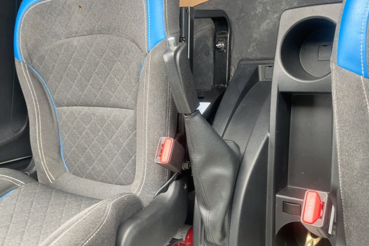 Used Foton Intelligent Blue Elf E7 2024 All-Electric Van Flat Roof 2 Seats EVE Energy 41.86 kWh
