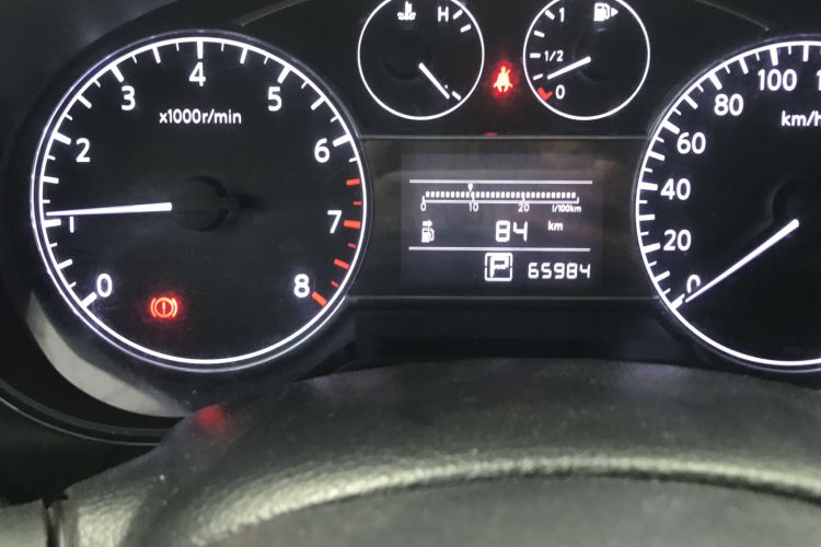 Used Nissan Tiida 2014 1.6L CVT Comfort Model
