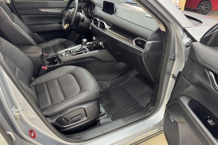 Used Mazda CX-5 2020 2.5L Automatic 4x4 Flagship Edition
