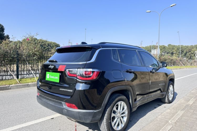 Used  Compass 2021 220T Automatic Elite Edition
