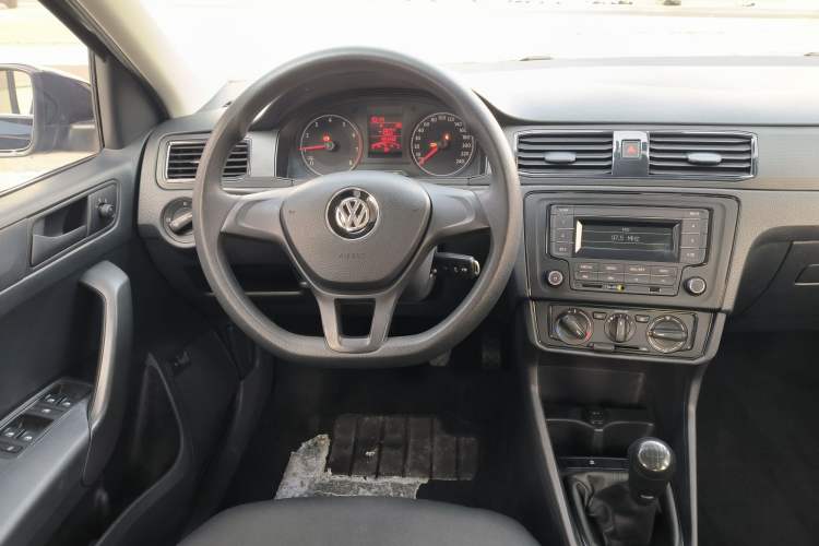 Used Volkswagen Santana 2018 1.5L Manual Fashion Edition