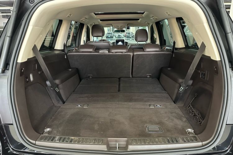 Used Mercedes-Benz GLS 2018 Refreshed GLS 400 4MATIC Dynamic Edition
