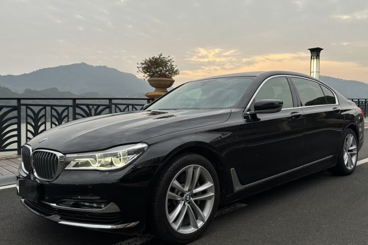 Used BMW 7 Series 2018 730Li Luxury Model Excellence Package
