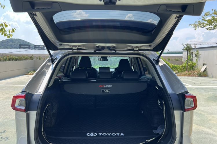 Used Toyota Wildlander 2022 2.0L CVT Two-Wheel Drive Luxury PLUS Edition
