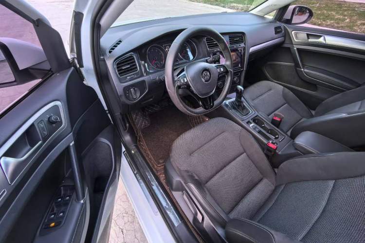 Used Volkswagen Golf 2019 280TSI DSG Comfort Version China V Standard
