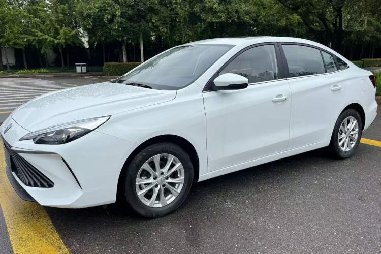 Used Roewe i5 2023 1.5L CVT Luxury Edition
