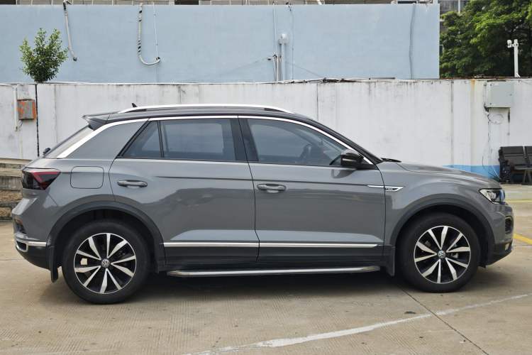 Used Volkswagen T-ROC 2018 280TSI DSG Two-Wheel-Drive Comfort Version China V Standard
